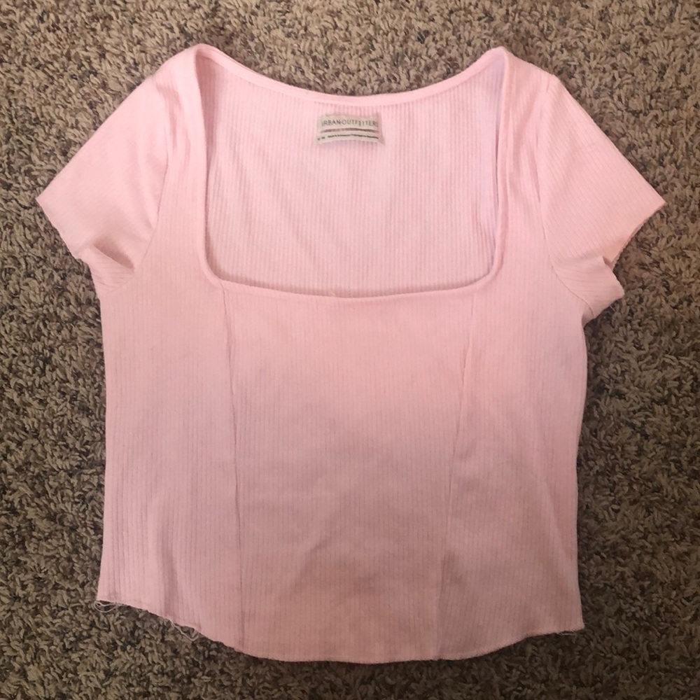 urban outfitters pink top